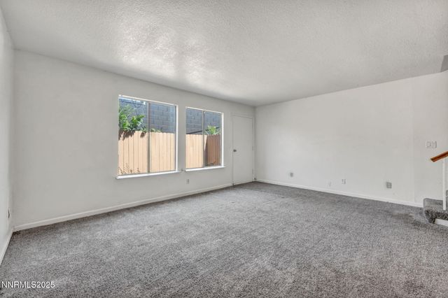 1560 Steven Court, Sparks, NV 89431