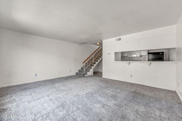 1560 Steven Court, Sparks, NV 89431