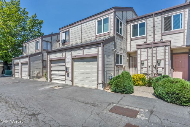 1560 Steven Court, Sparks, NV 89431