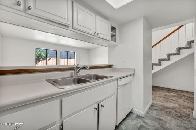 1560 Steven Court, Sparks, NV 89431