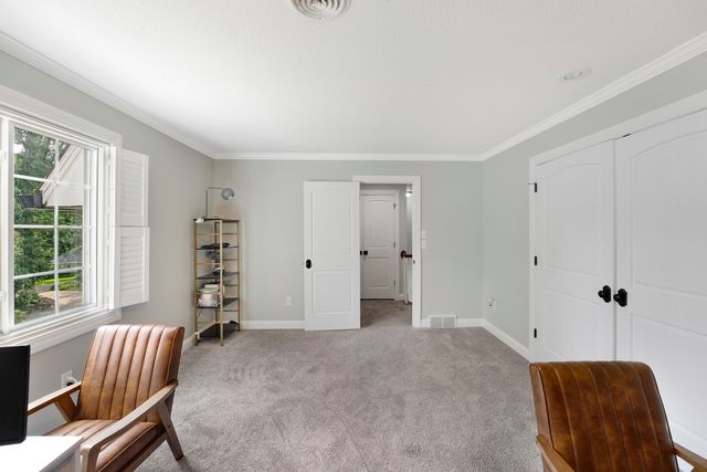 26 Briarwood Lane, Bettendorf, IA 52722