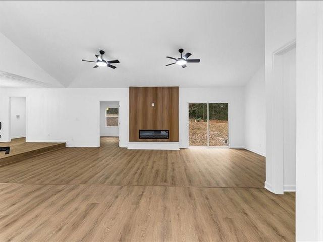 5419 FIELDGREEN DR, Stone Mountain, GA 30088