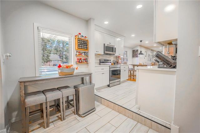 1109 Milissa CT, Virginia Beach, VA 23464