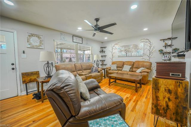 1109 Milissa CT, Virginia Beach, VA 23464