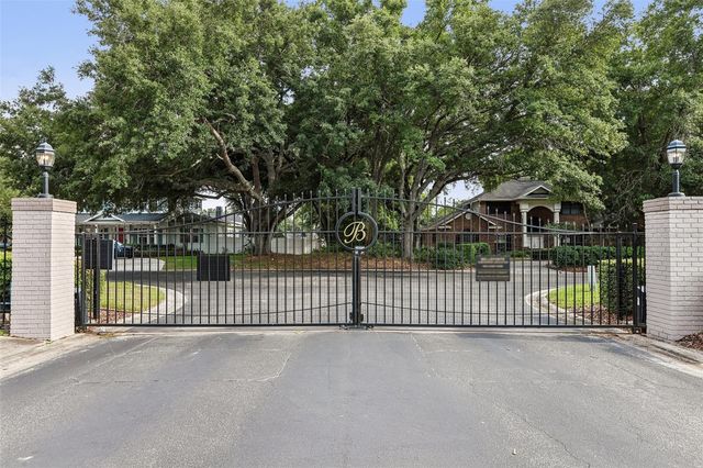1012 MORFIELD LANE, Brandon, FL 33511