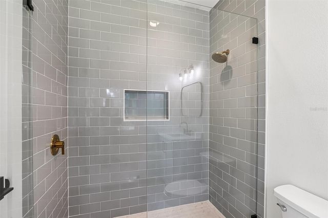 1012 MORFIELD LANE, Brandon, FL 33511