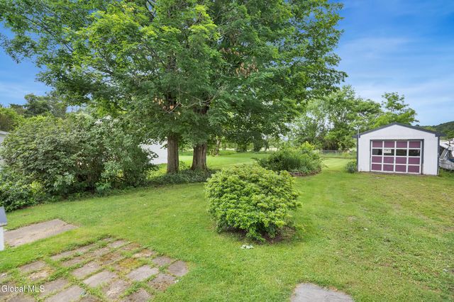 55 Archibald Street, Salem, NY 12865