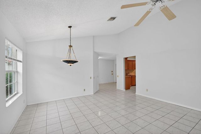 6121 Bay Isles Drive, Boynton Beach, FL 33437