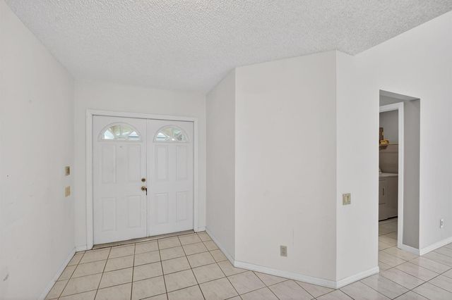 6121 Bay Isles Drive, Boynton Beach, FL 33437