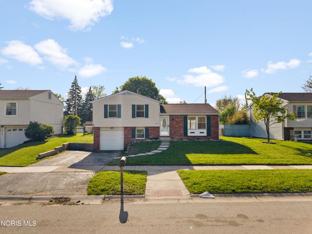 2412 Bedford Lane, Northwood, OH 43619