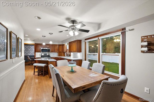 8785 Annsbury Drive, Shelby Charter Township, MI 48316