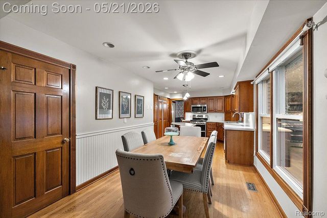 8785 Annsbury Drive, Shelby Charter Township, MI 48316