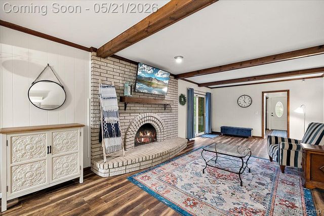 8785 Annsbury Drive, Shelby Charter Township, MI 48316
