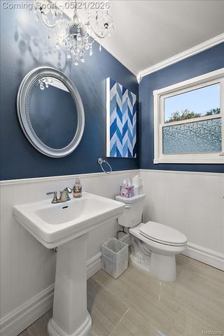 8785 Annsbury Drive, Shelby Charter Township, MI 48316