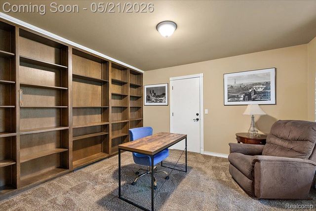 8785 Annsbury Drive, Shelby Charter Township, MI 48316