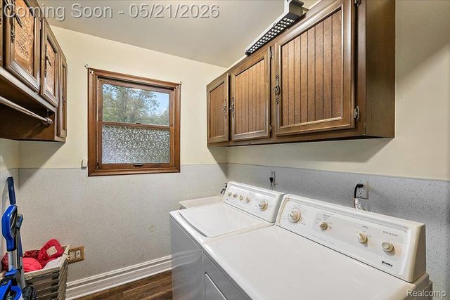 8785 Annsbury Drive, Shelby Charter Township, MI 48316