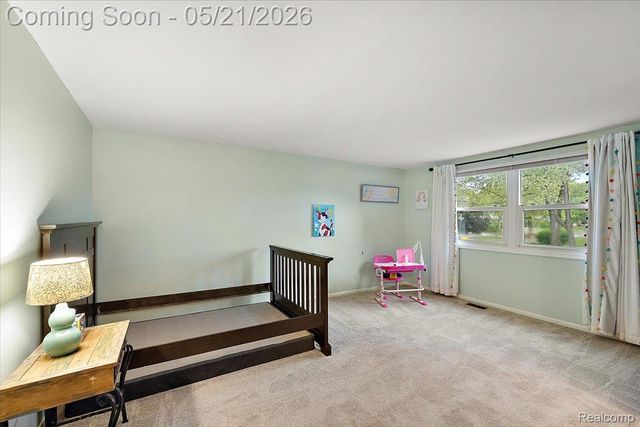 8785 Annsbury Drive, Shelby Charter Township, MI 48316
