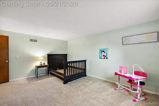 8785 Annsbury Drive, Shelby Charter Township, MI 48316