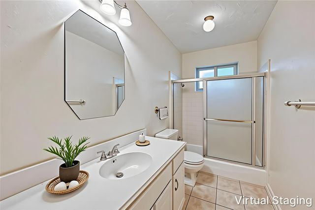 10815 Riderwood Drive, Houston, TX 77099