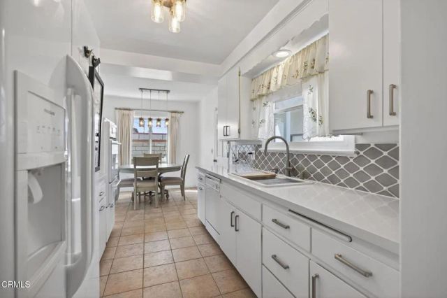 4716 S B Street, Oxnard, CA 93033