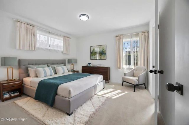 4716 S B Street, Oxnard, CA 93033