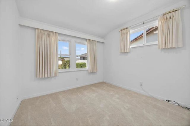 4716 S B Street, Oxnard, CA 93033