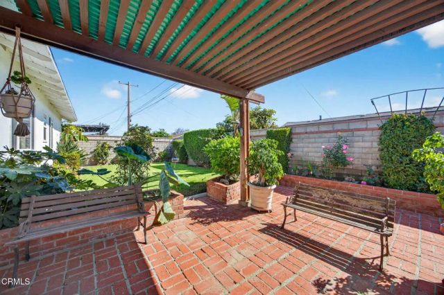 4716 S B Street, Oxnard, CA 93033