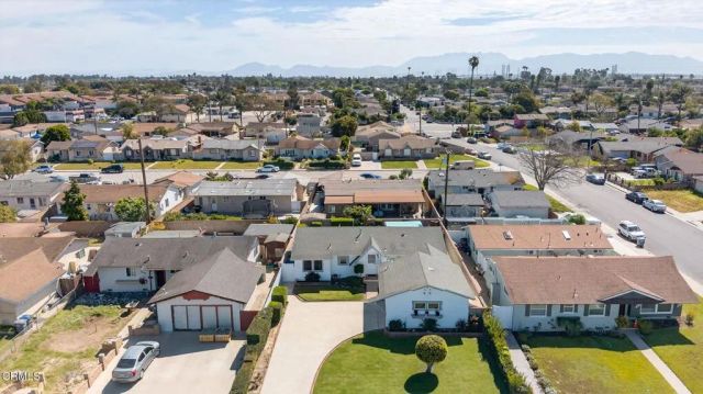 4716 S B Street, Oxnard, CA 93033