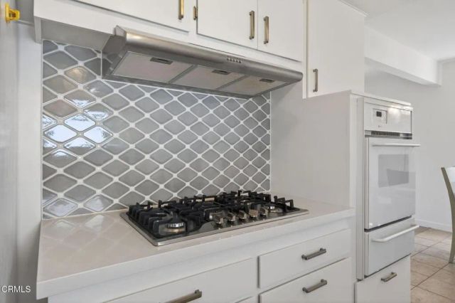 4716 S B Street, Oxnard, CA 93033