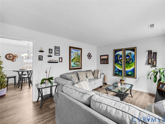 9402 Malcott Ct, North Chesterfield, VA 23237