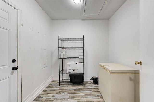 5590 E Lakeview Drive, Harrah, OK 73045