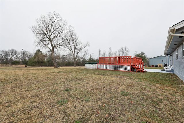 5590 E Lakeview Drive, Harrah, OK 73045