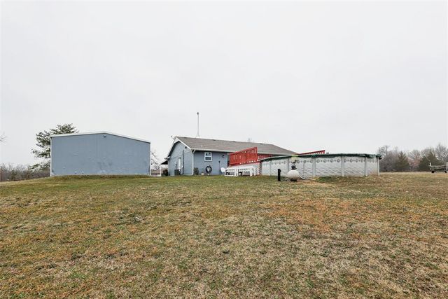 5590 E Lakeview Drive, Harrah, OK 73045