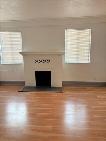 249 SW 4th St 1-2, Dania Beach, FL 33004