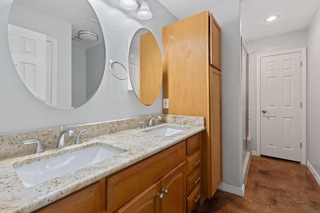 5700 Jain LN, Austin, TX 78721