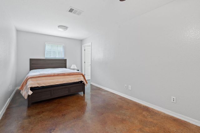 5700 Jain LN, Austin, TX 78721