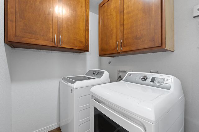 5700 Jain LN, Austin, TX 78721