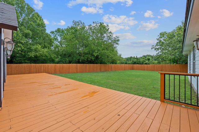 5700 Jain LN, Austin, TX 78721