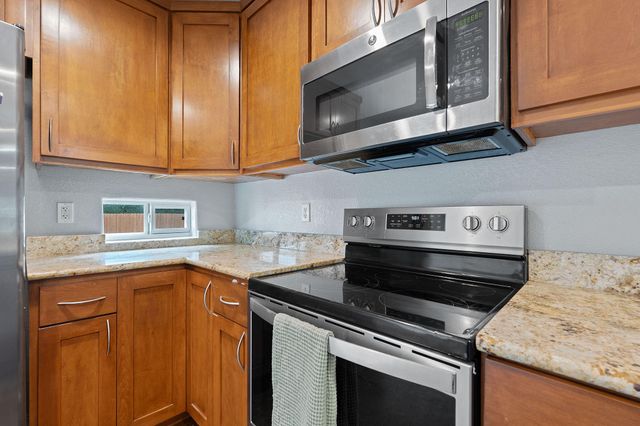 5700 Jain LN, Austin, TX 78721