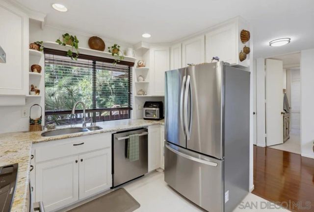 2942 Lawrence St., San Diego, CA 92106