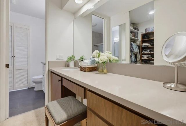 2942 Lawrence St., San Diego, CA 92106