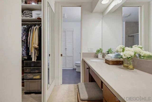 2942 Lawrence St., San Diego, CA 92106