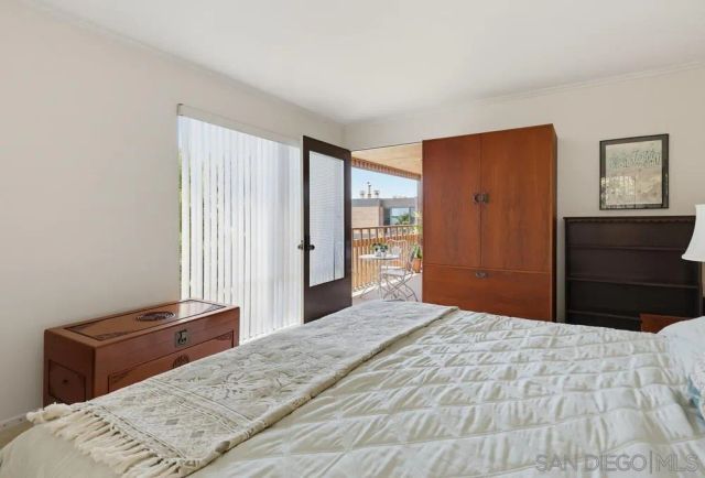 2942 Lawrence St., San Diego, CA 92106
