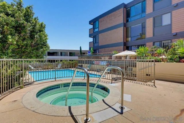 2942 Lawrence St., San Diego, CA 92106
