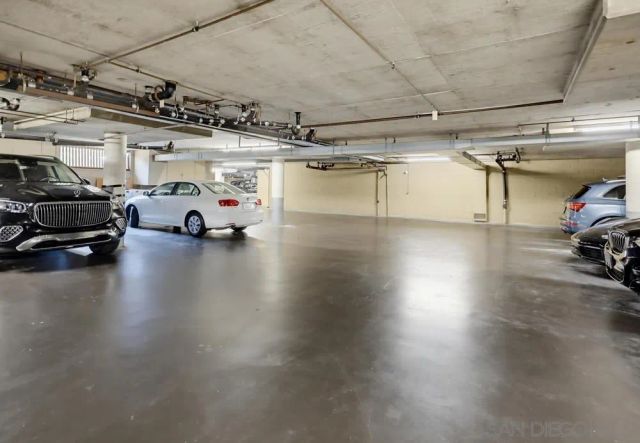 2942 Lawrence St., San Diego, CA 92106