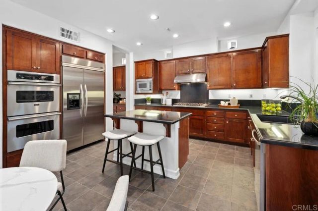 523 Samuel Court, Encinitas, CA 92024