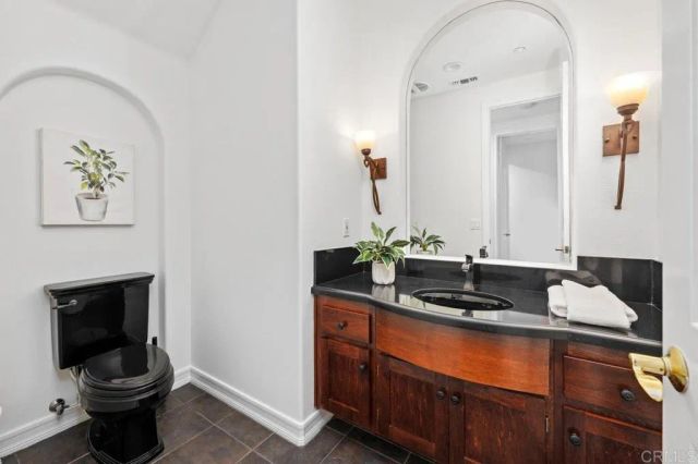 523 Samuel Court, Encinitas, CA 92024