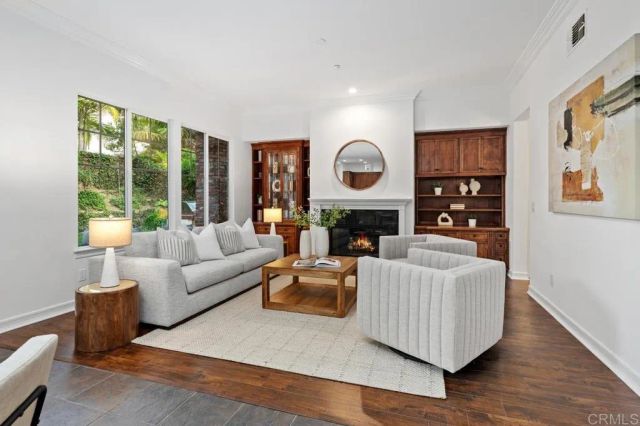 523 Samuel Court, Encinitas, CA 92024