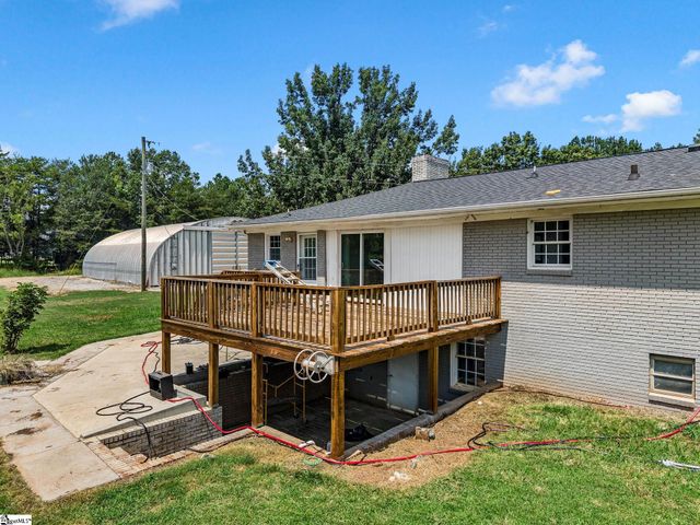 241 Jordan Creek Road, Inman, SC 29349