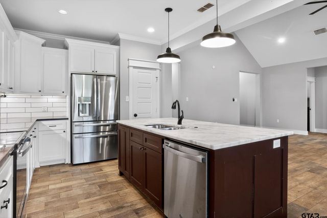 7600 County Road 210, Tyler, TX 75707